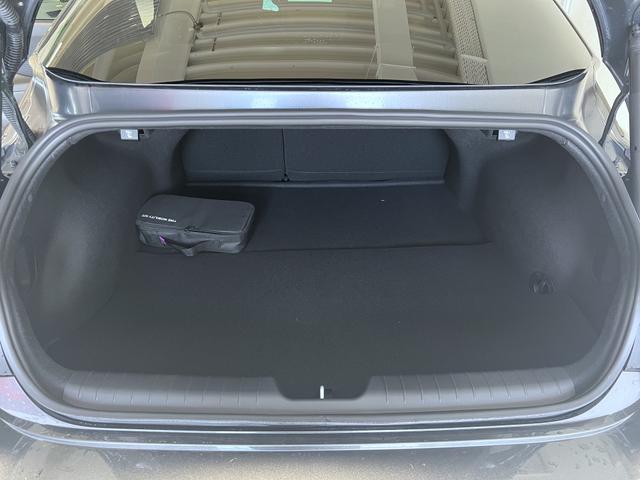 Hyundai IONIQ 6 Grau Top Line