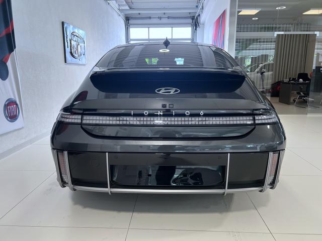 Hyundai IONIQ 6 Grau Top Line