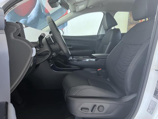 Hyundai Tucson Go Plus Atlas White