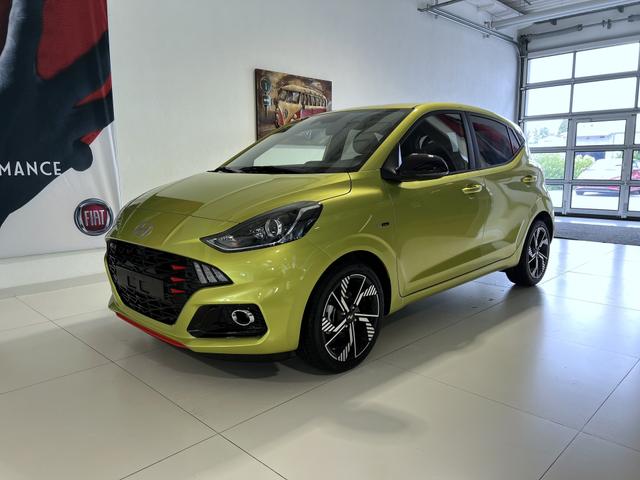 Hyundai i10 - N Line 1.0 T-GDI 66 kW (90 PS) NLine-Interieur-Paket, Lenkradheizung, Sitzheizung, Klimaautomatik, Radio, DAB, Apple CarPlay, Android Auto, Navigationssystem, Rückfahrkamera, Verkehrszeichenerkennung, Tempomat, 16 Zoll Leichtmetallfelgen, uvm.