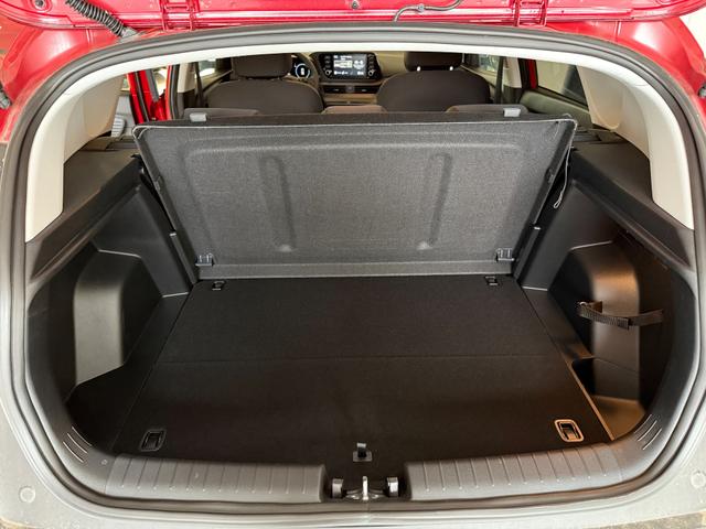Hyundai Bayon i Line Plus Rot