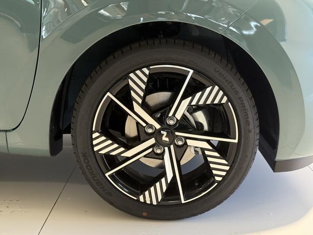 Hyundai i10 N Line Mangrove Green