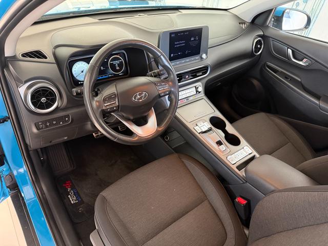 Hyundai Kona Elektro Blau