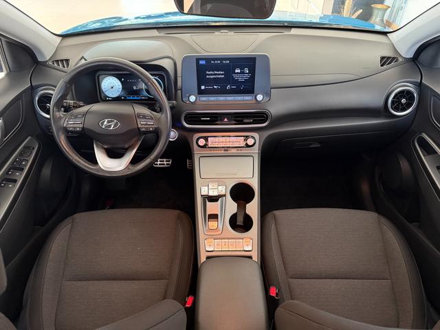 Hyundai Kona Elektro Blau