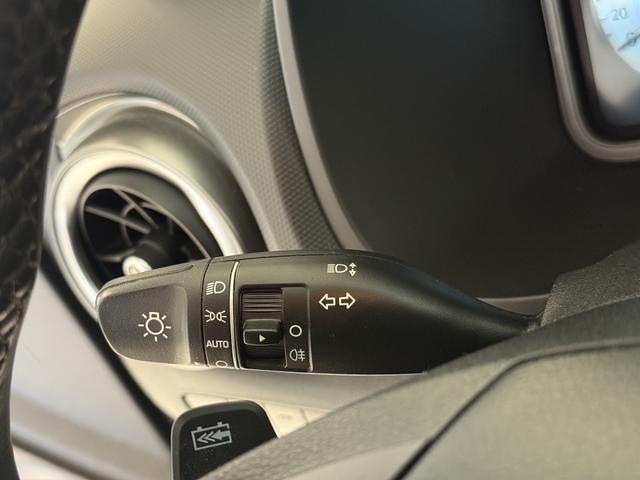 Hyundai Kona Elektro Blau