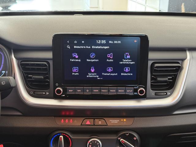 Kia Stonic Blau
