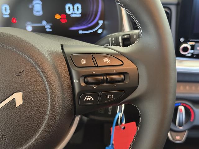 Kia Stonic Blau