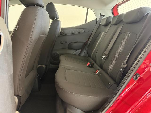 Hyundai i10 Go Rot