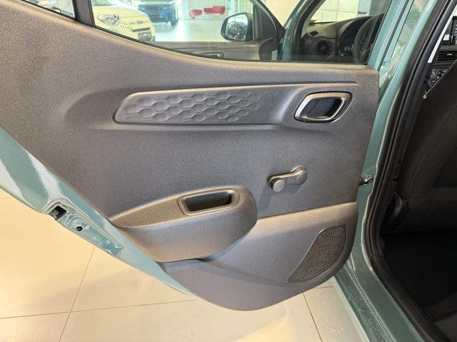 Hyundai i10 GO Mangrove Green