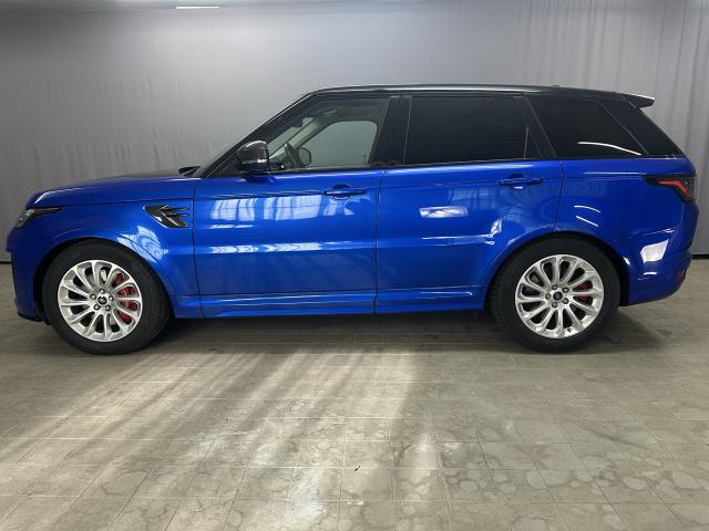 Range Rover SVR Carbon
