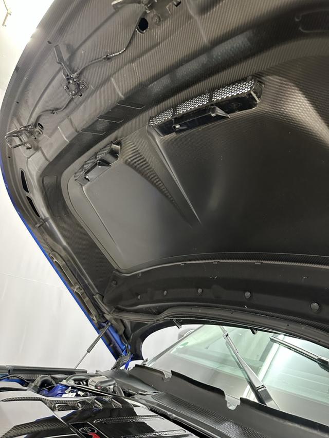 Range Rover SVR Carbon