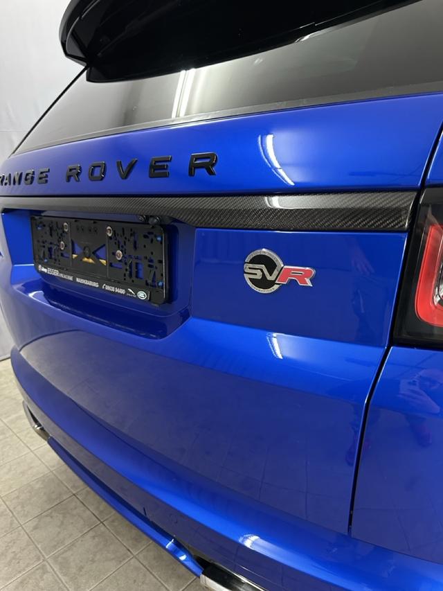 Range Rover SVR Carbon