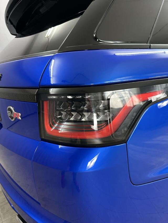 Range Rover SVR Carbon