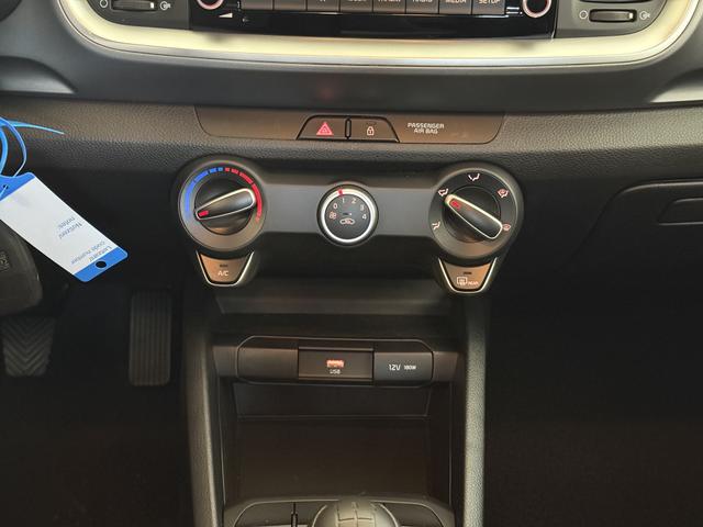 Kia Stonic Silver