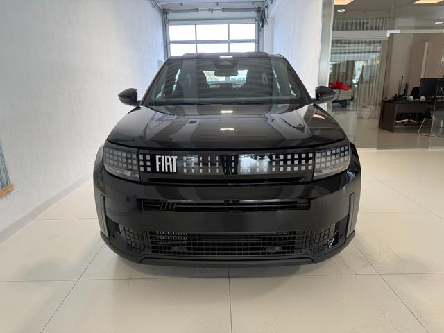 Fiat Grande Panda Icon Schwarz