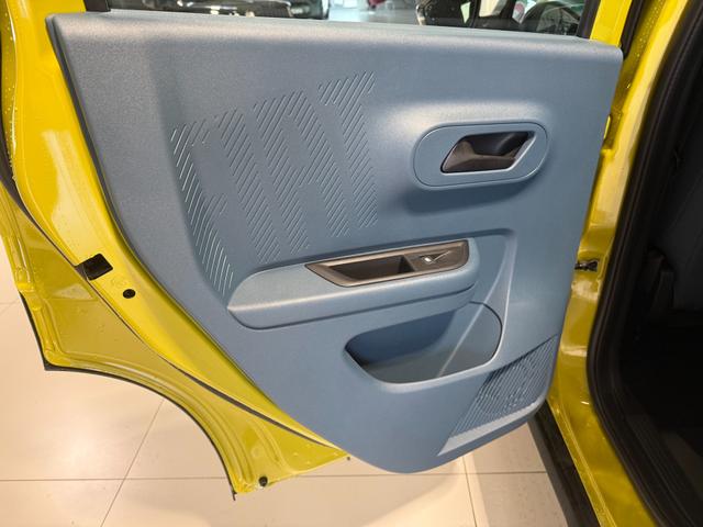 Fiat Grande Panda Icon Limone Gelb