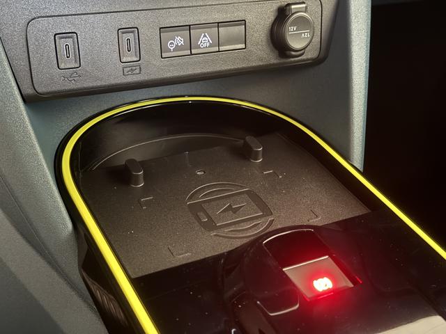 Fiat Grande Panda Icon Limone Gelb