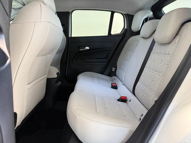 Fiat 600 La Prima Gelato Weiss