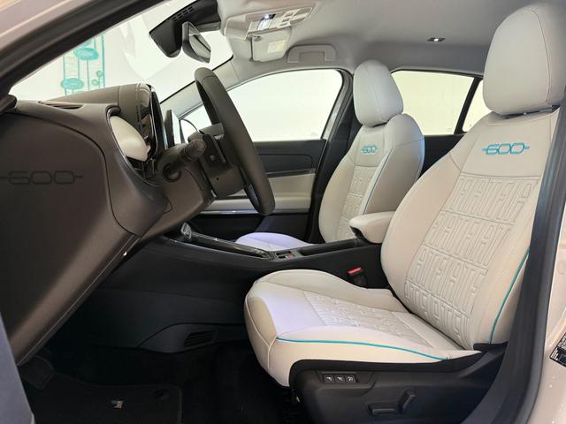 Fiat 600 La Prima Cappuccino Beige