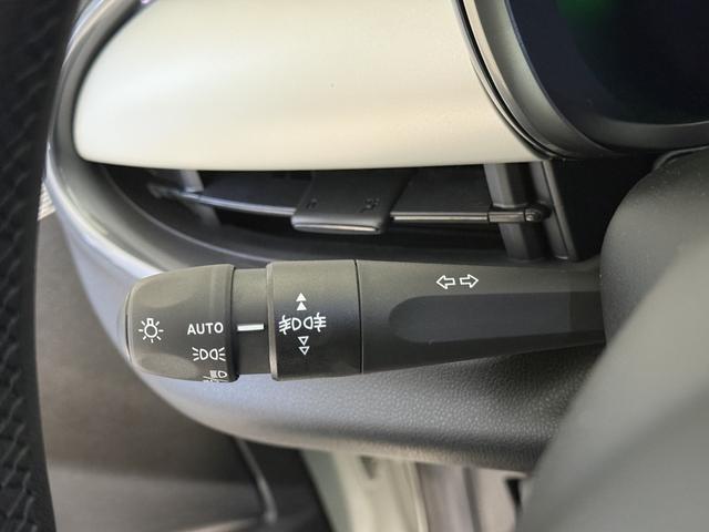 Fiat 600 La Prima Gelato Weiss Bicolore