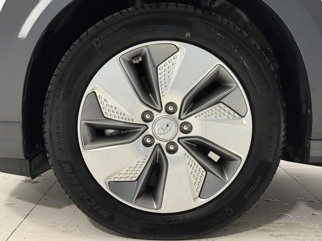 Hyundai Kona Elektro Chalk White