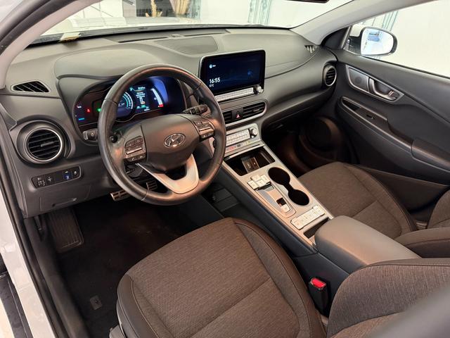 Hyundai Kona Elektro Chalk White