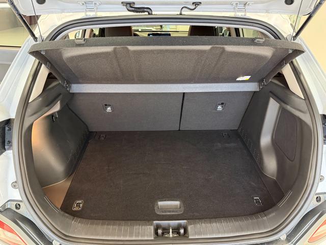 Hyundai Kona Elektro Chalk White