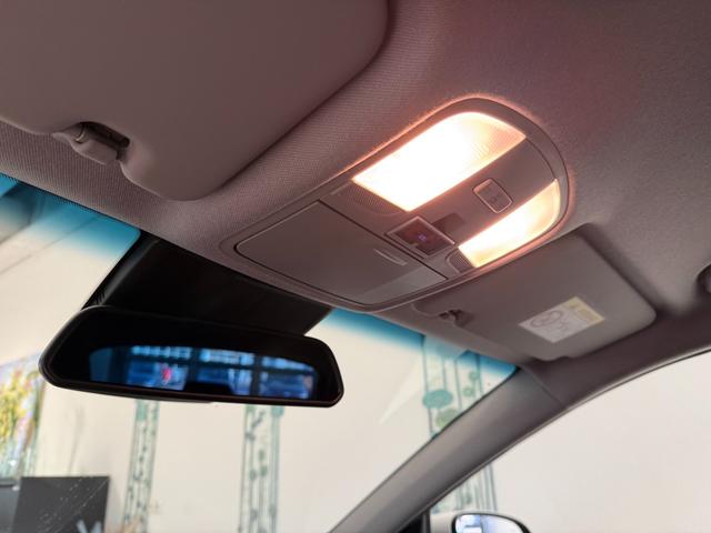 Hyundai Kona Elektro Chalk White