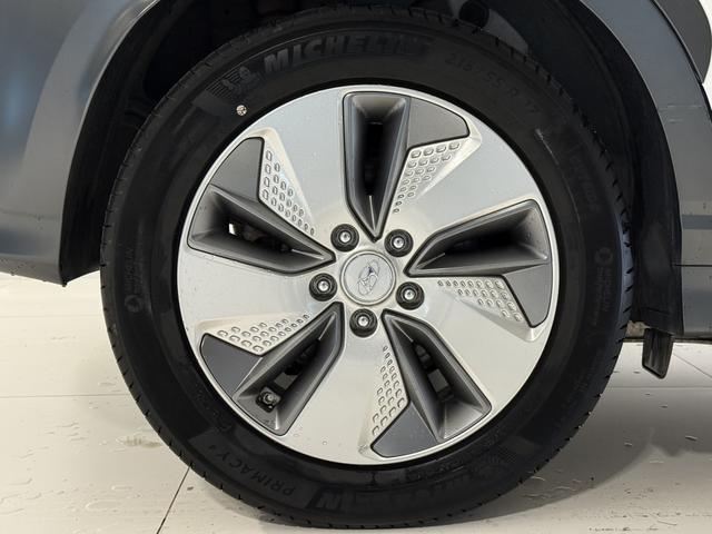 Hyundai Kona Elektro Chalk White