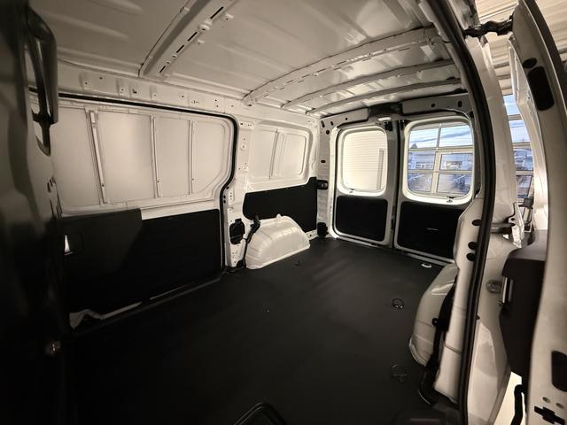 Hyundai Staria Kastenwagen 3 Sitzer