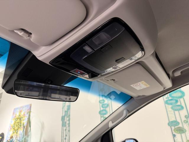 Hyundai Staria Kastenwagen 3 Sitzer