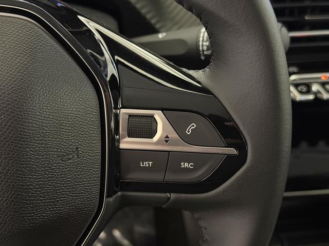 Peugeot 208 Allure Agueda Gelb