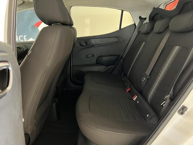 i10 Go Plus, Beispielbilder