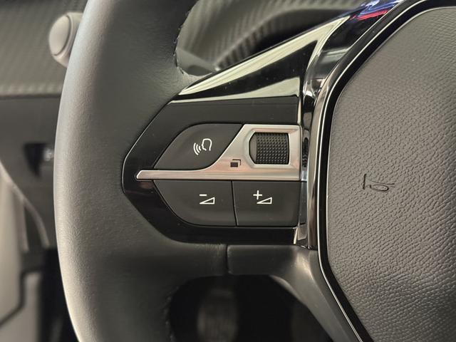 Peugeot 208 Allure Okenit