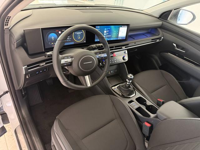 Hyundai Tucson NX4 GO Plus