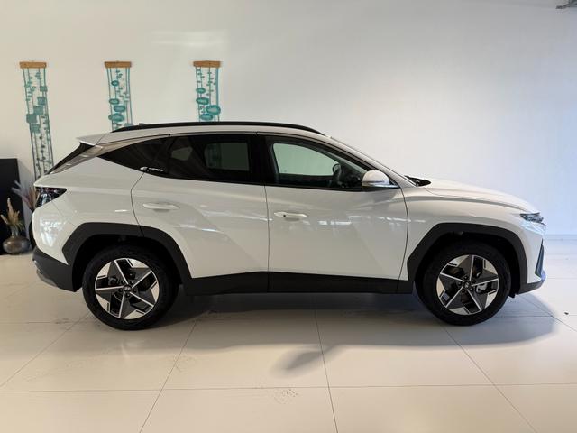 Hyundai Tucson NX4 GO Plus