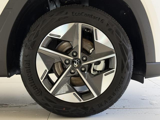 Hyundai Tucson NX4 GO Plus