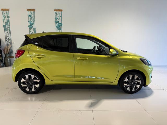 Hyundai i10 GO Plus 1,2 MT Lucid Lime Metallic