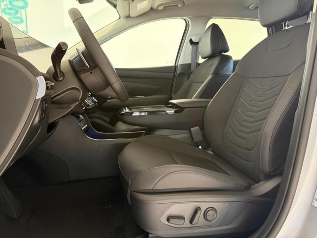 Hyundai GO Plus Shimmering Silver