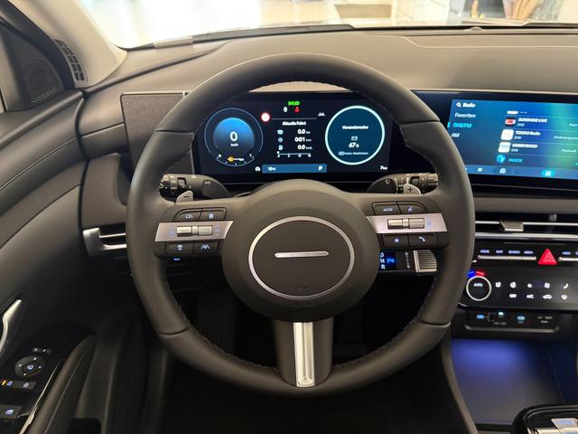 Hyundai GO Plus Shimmering Silver