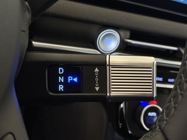 Hyundai GO Plus Shimmering Silver