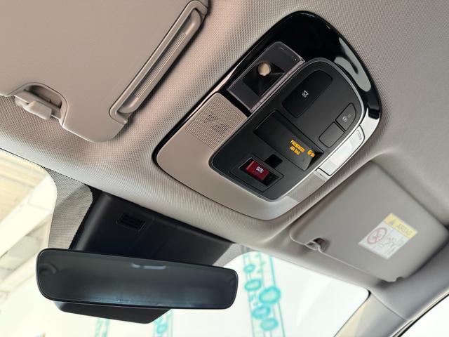 Hyundai GO Plus Shimmering Silver