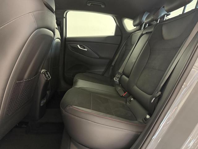 i30 Fastback N Line, Beispielbilder, ggf. teilweise mit Sonderausstattung