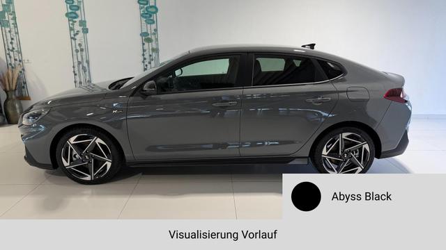 i30 Abyss Black Vorlauf, Beispielbilder, ggf. teilweise mit Sonderausstattung