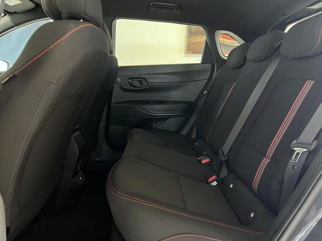 i20 Innenraum MT, Beispielbilder, teilweise mit Sonderausstattung