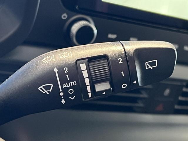 i20 Innenraum MT, Beispielbilder, teilweise mit Sonderausstattung