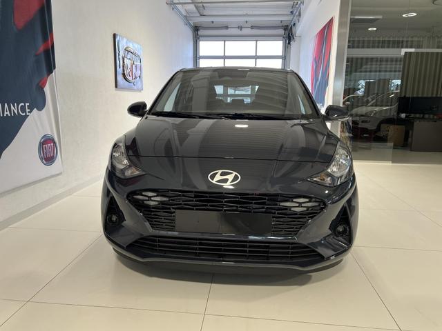 i10 Go Plus Aurora Grey, Beispielbilder, ggf. teilweise mit Sonderausstattung