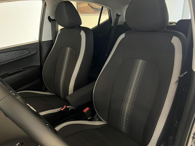 i10 GO Plus Innenraum, Beispielbilder, teilweise mit Sonderausstattung