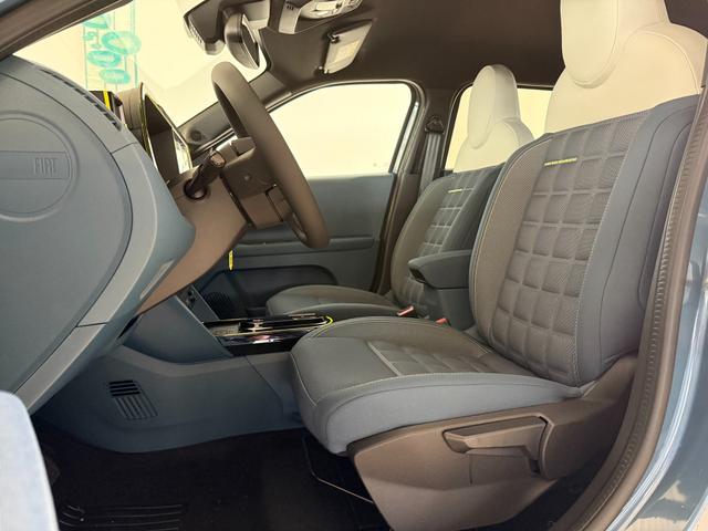 Fiat Grande Panda La Prima Lago Blau