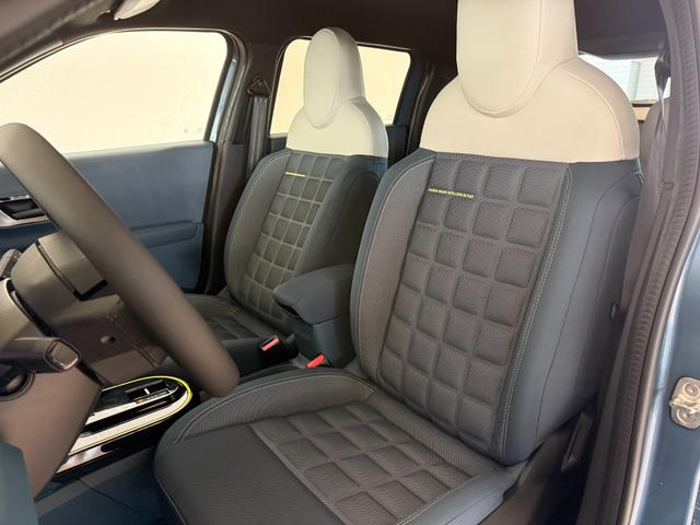 Fiat Grande Panda La Prima Lago Blau